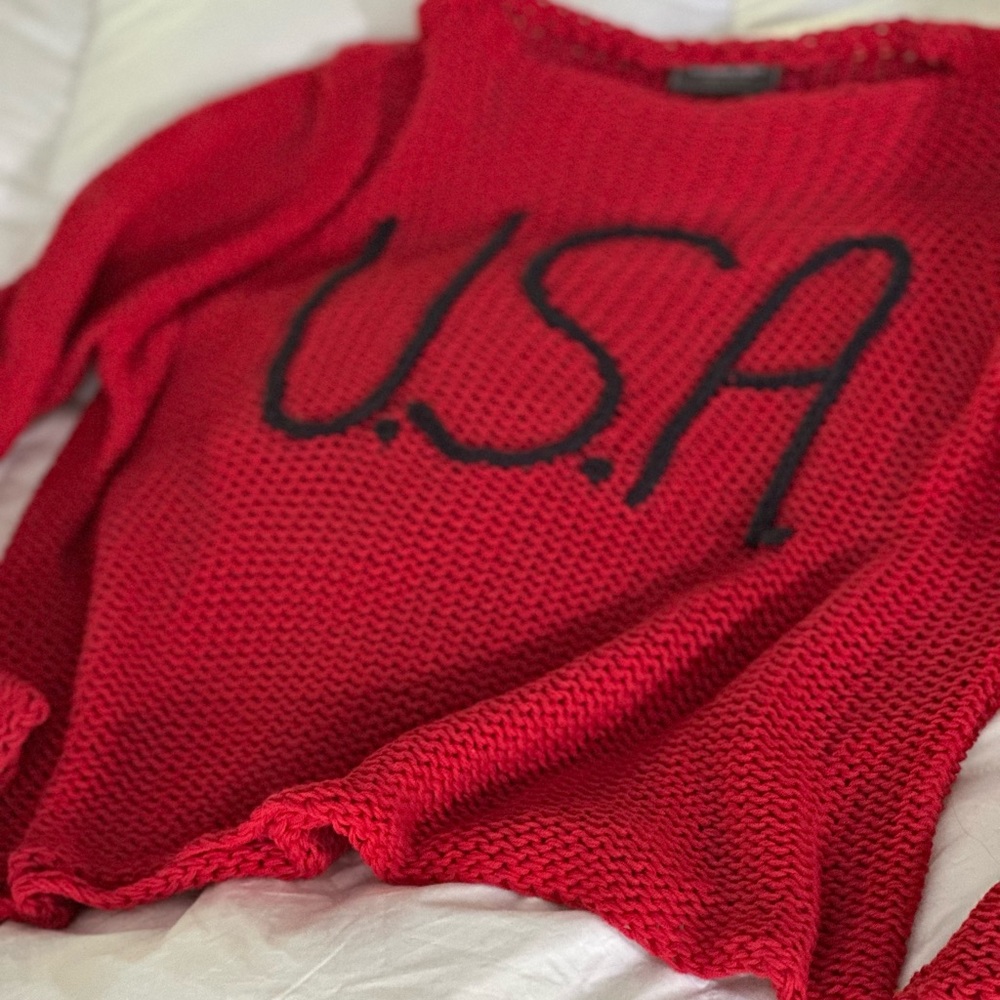 Wooden Ships USA Beach Sweater S/M RED